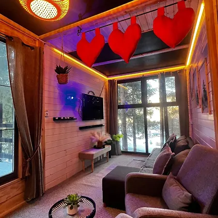 캠프장 Tiny House 버르토프